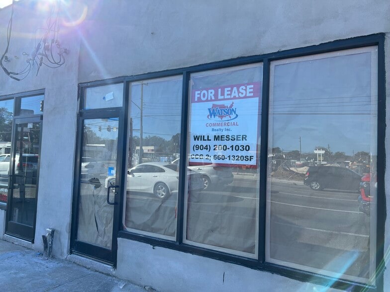 More Photos Of 1320-1322 University Blvd N, Jacksonville Storefront For Sale