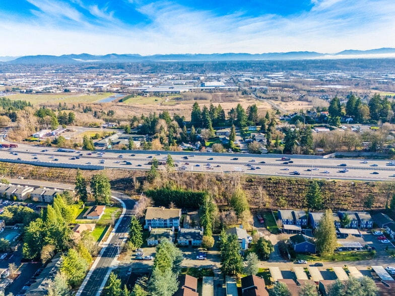 More Photos Of 3201-3205 S 208th St, Seatac Apartments For Sale