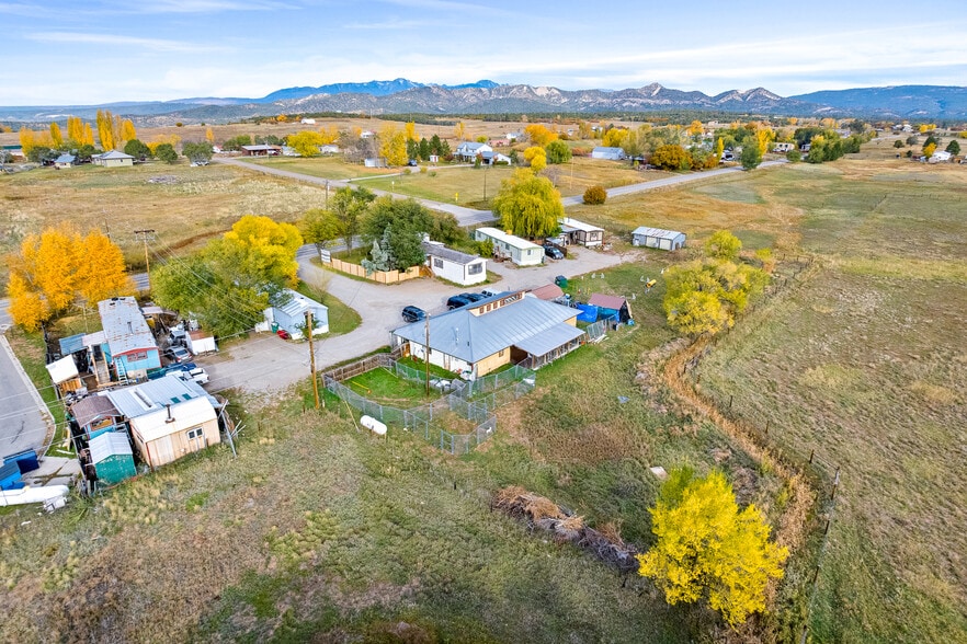More Photos Of 60 County Road 234, Durango Flex For Sale