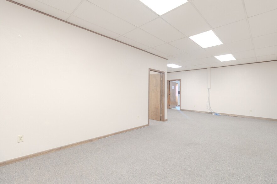 More Photos Of 1006 Harrison City Export Rd, Harrison City Office For Lease