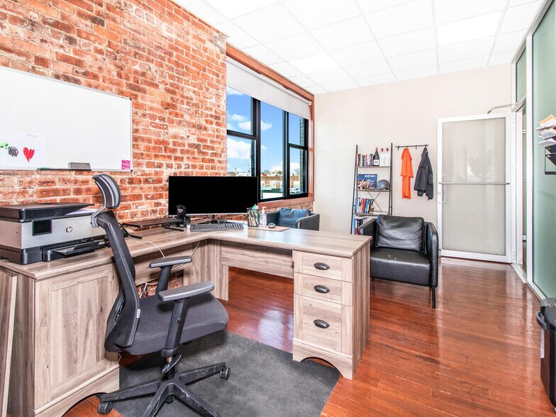 More Photos Of 205-02 Jamaica Ave, Hollis Auto Repair For Sale