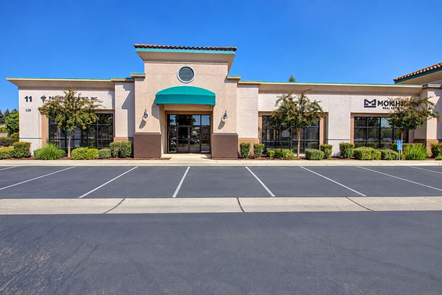 Primary Photo Of 139 W El Portal Dr, Merced Office For Lease