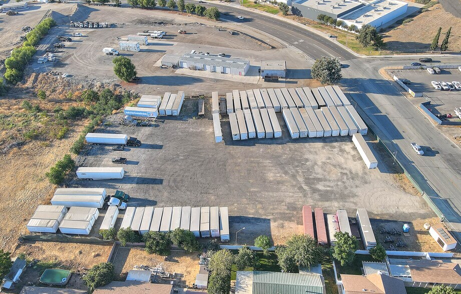 More Photos Of 13650 Calimesa Blvd, Yucaipa Land For Lease