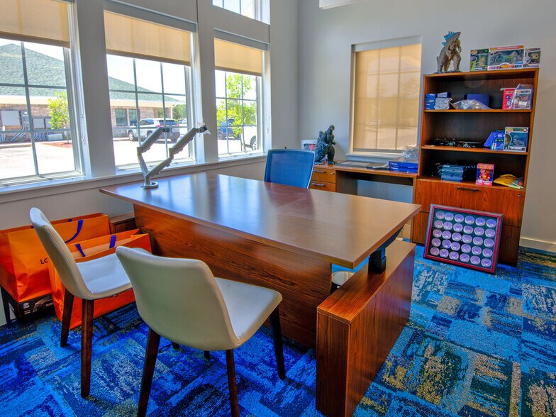 More Photos Of 14011 Beach Blvd, Jacksonville Beach Medical For Sale