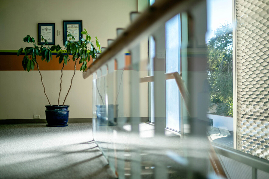 More Photos Of 526 W Las Tunas Dr, San Gabriel Office For Sale