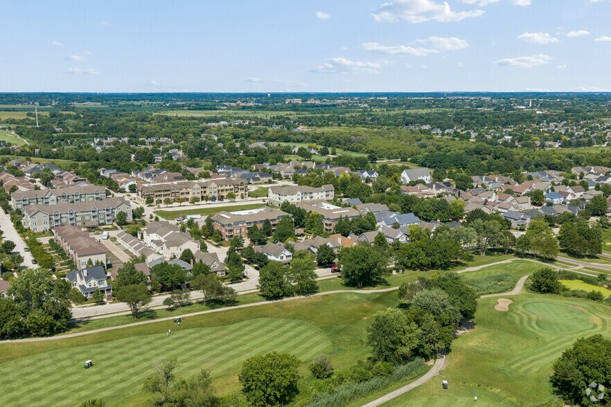 More Photos Of 39w201 Herrington Blvd, Geneva Apartments For Lease