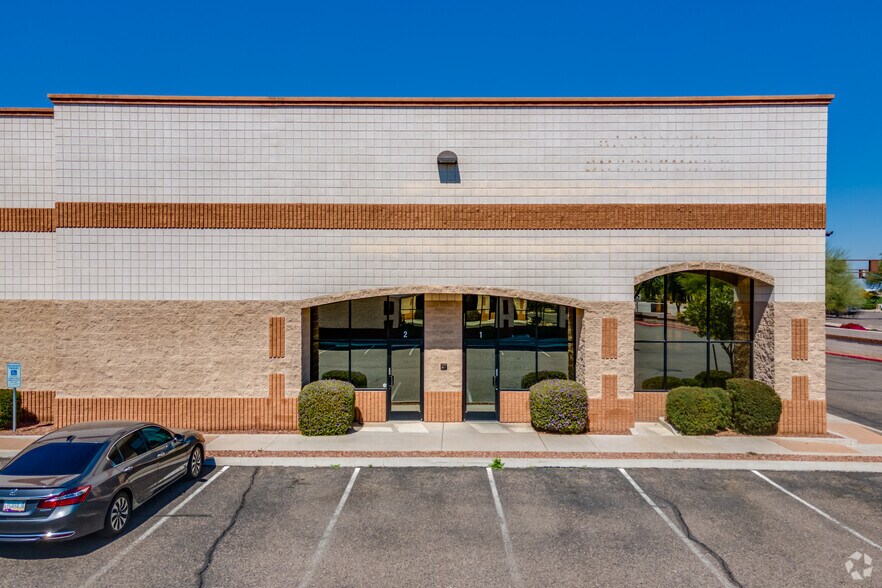 More Photos Of 500-600 N Bullard Ave, Goodyear Unknown For Lease