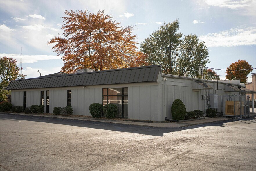 More Photos Of 725 Harvard Dr, Owensboro Coworking Space