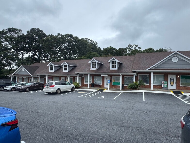 Primary Photo Of 148-154 Valley Hill Rd SW, Riverdale General Retail For Lease