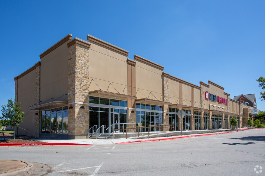 Primary Photo Of 9900 S Interstate 35, Austin Freestanding For Lease