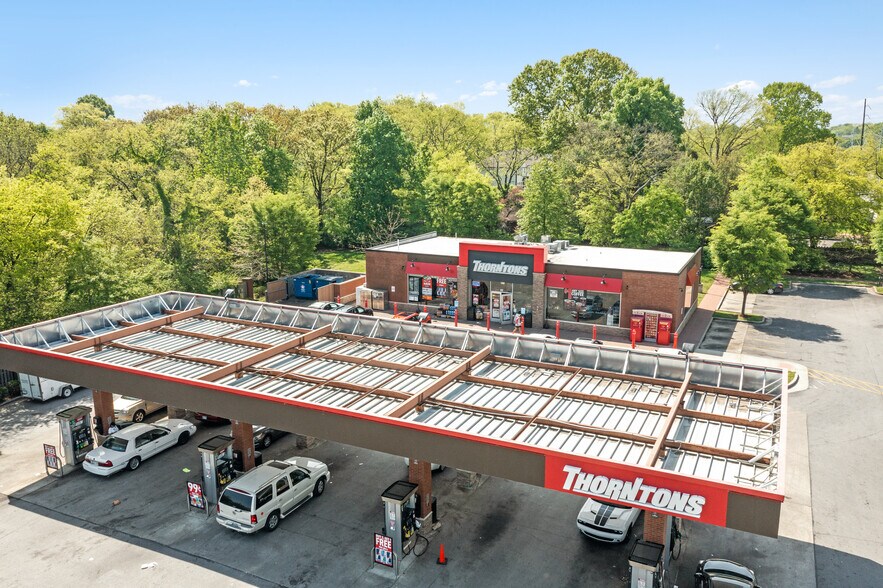 More Photos Of 317 Myatt Dr, Madison Convenience Store For Sale