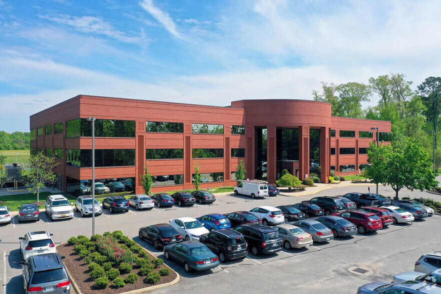 More Photos Of 600 Independence Pky, Chesapeake Office For Sale