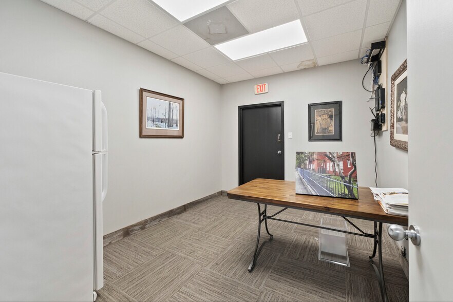 More Photos Of 3316 Florida Ave, Kenner Office For Sale