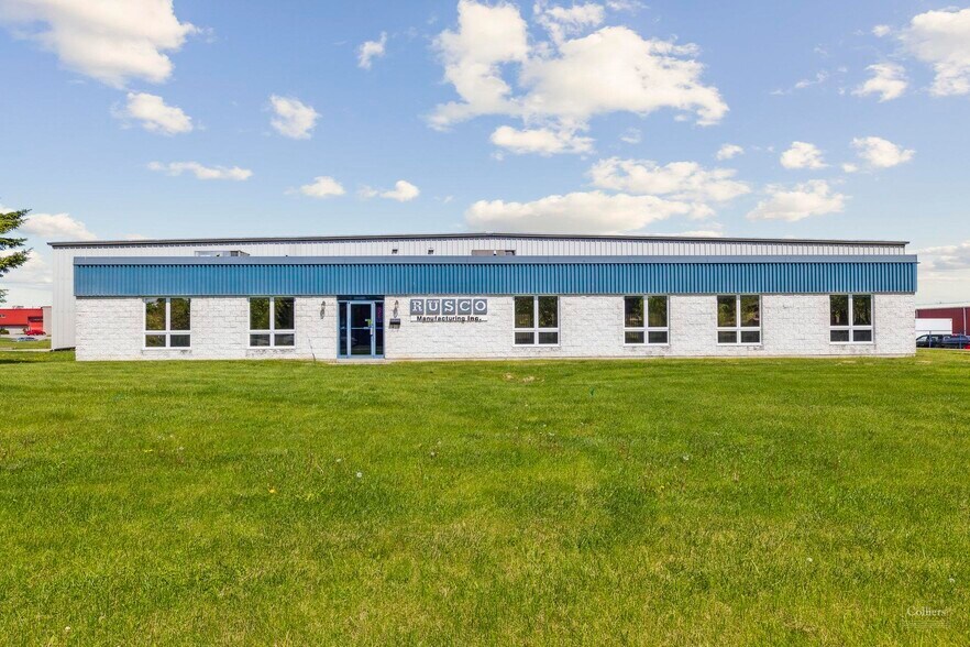 More Photos Of 180 Willmott St, Cobourg Warehouse For Sale