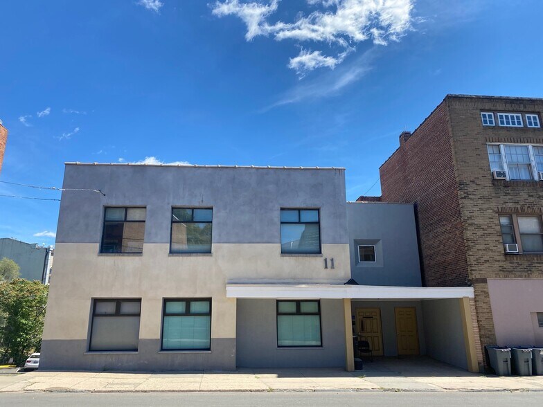 More Photos Of 11 Commerce St, Norwalk Loft Creative Space For Lease