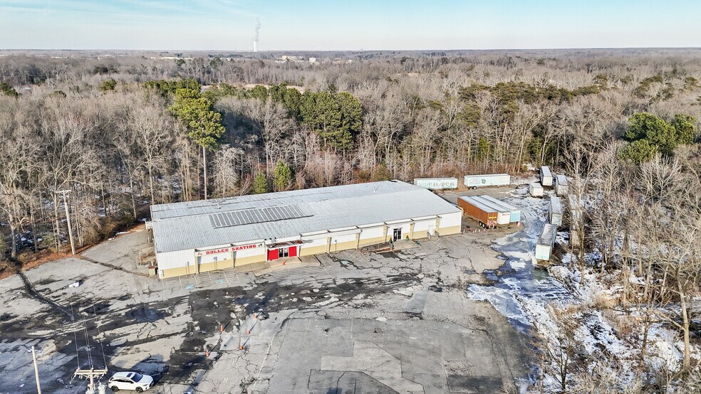 More Photos Of 3410 Leonardtown Rd, Waldorf Freestanding For Sale