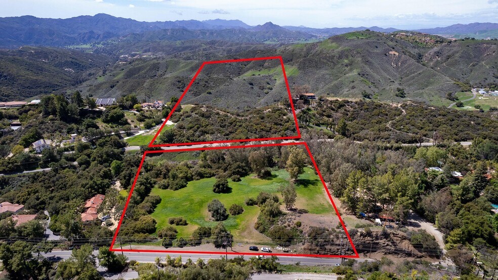 More Photos Of 24415 Mulholland Hwy, Calabasas Land For Sale