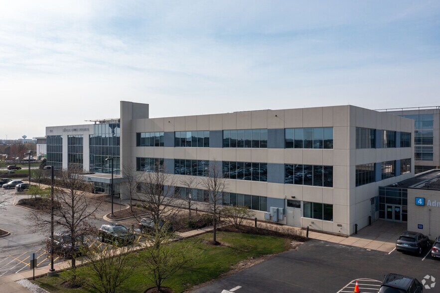 More Photos Of 396 Remington Blvd, Bolingbrook Medical For Lease