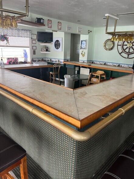 More Photos Of 451 Main St, Dennis Port Restaurant For Sale