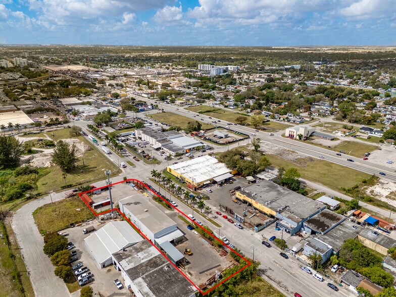 More Photos Of 2250 NW 77th Ter, Miami Warehouse For Lease