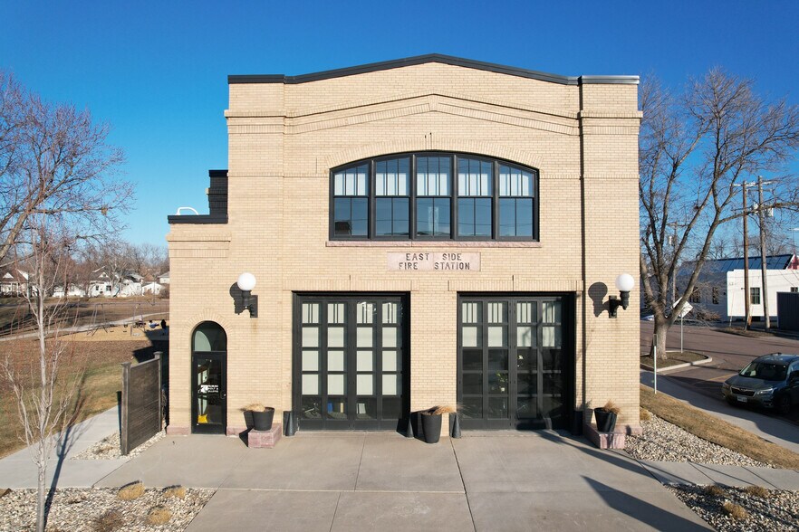More Photos Of 600 E 7th St, Sioux Falls Police Fire Station For Lease