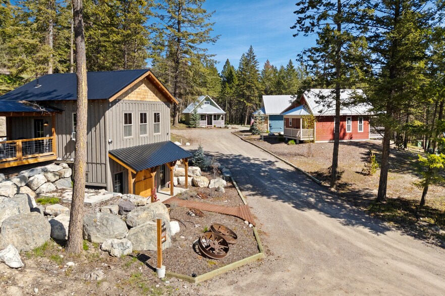 More Photos Of 100 Elk Ridge Trl, Lakeside Specialty For Sale