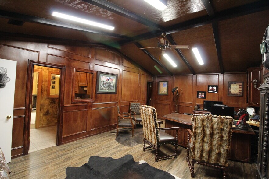 More Photos Of 1221 W University Blvd, Odessa Medical For Sale