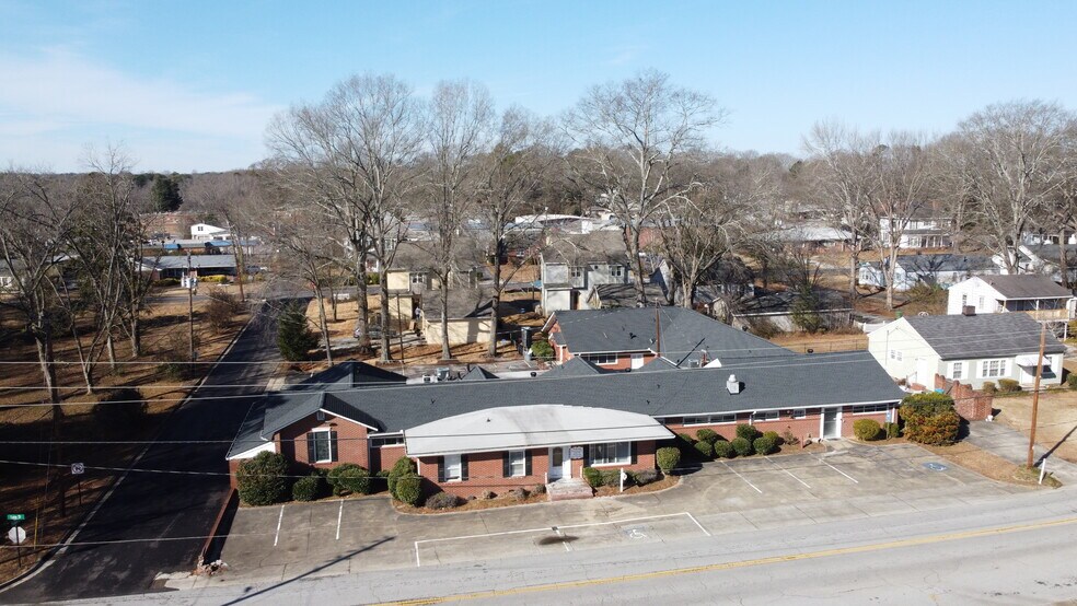 Primary Photo Of 5990 Love St, Austell Medical For Lease