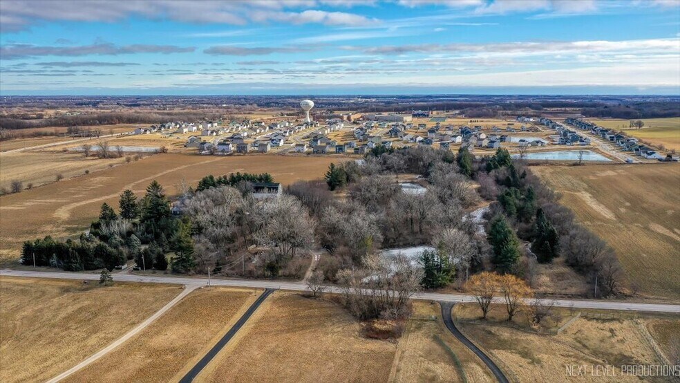 More Photos Of 17N753 Widmayer Rd, Hampshire Land For Sale