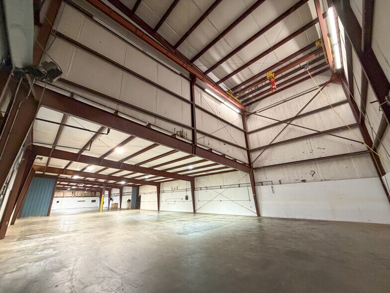 More Photos Of 144 Industrial Dr, Forest City Warehouse For Lease