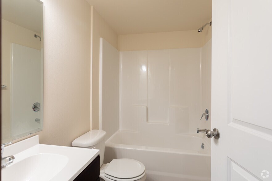 More Photos Of 3335 Martin Way E, Olympia Apartments For Sale