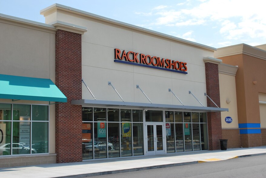 More Photos Of 130 Justice Way, Pikeville Freestanding For Lease