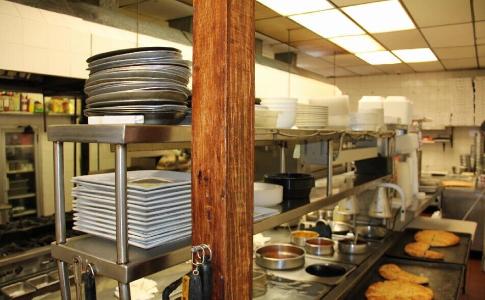 More Photos Of 1302 Monmouth Rd, Mount Holly Storefront Retail Office For Lease