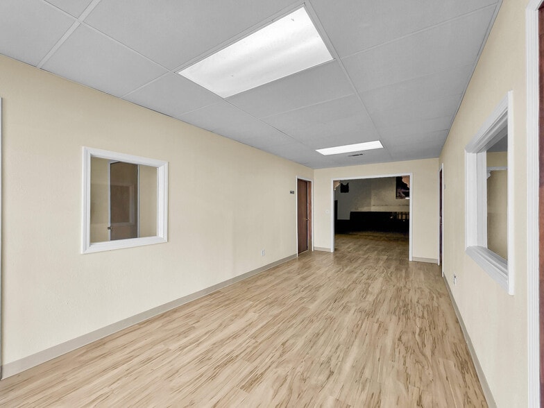 More Photos Of 5959 9th Ave, Port Arthur Specialty For Sale