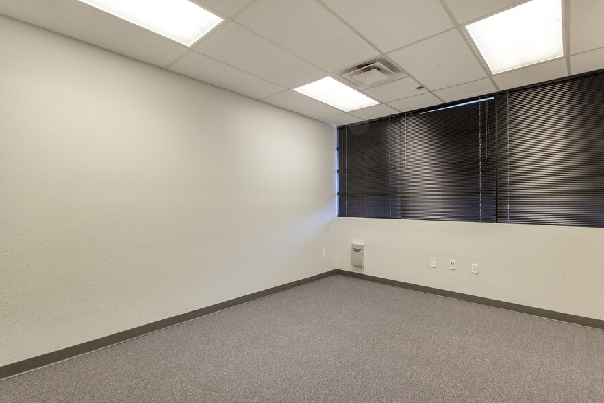 More Photos Of 2400 N Tenaya Way, Las Vegas Office For Lease