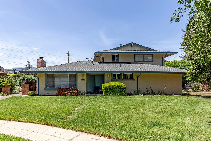Primary Photo Of 940 Weldwood Ct, Los Gatos Apartments For Sale