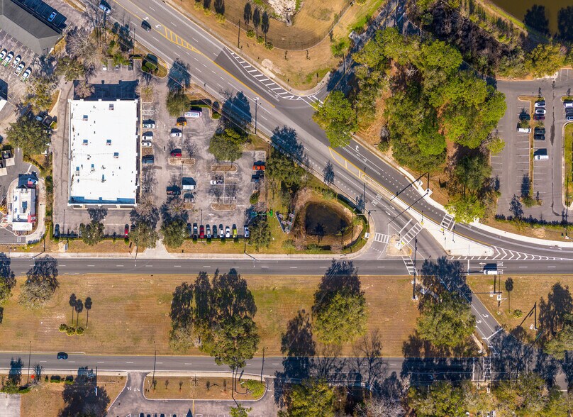 More Photos Of 3855 E Silver Springs Blvd, Ocala General Retail For Sale