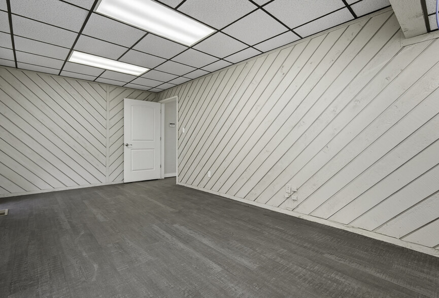 More Photos Of ,  Unknown For Sale