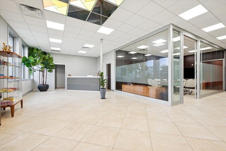 More Photos Of 3087 E Us 22, Somerville Manufacturing For Lease