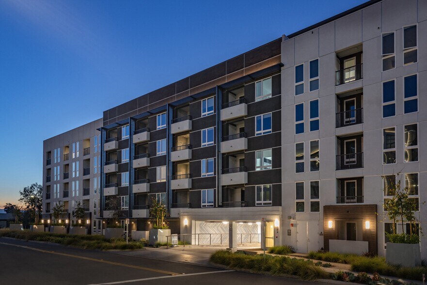 More Photos Of 1821 S Milpitas Blvd, Milpitas Apartments For Lease