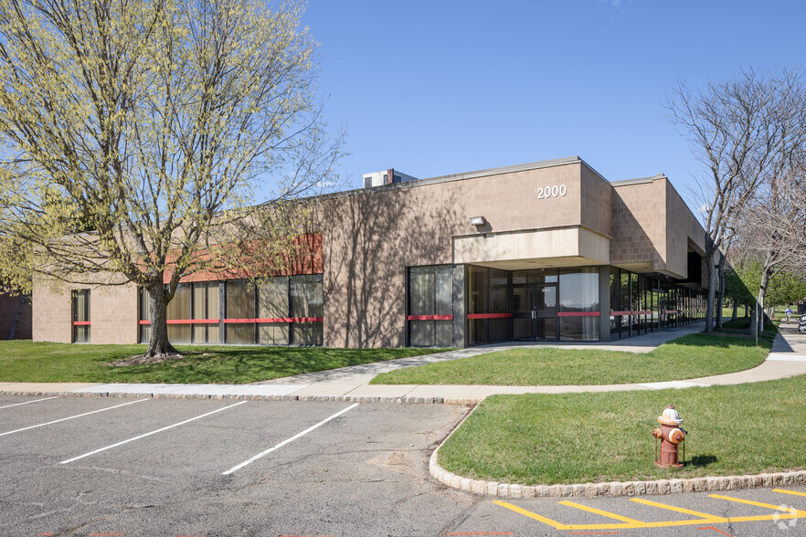 Primary Photo Of 2000 Eastpark Blvd, Cranbury Research And Development For Lease