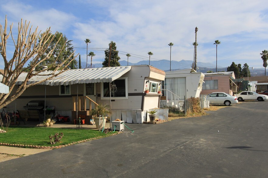 More Photos Of 12726 California St, Yucaipa Manufactured Housing Mobile Home Park For Sale