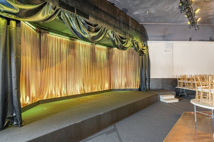 More Photos Of 917 Whittier Blvd, Montebello Storefront For Sale