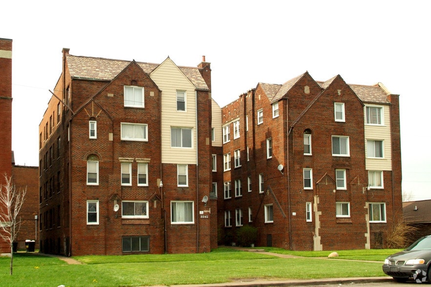 Primary Photo Of 3342 W Chicago, Detroit Apartments For Sale