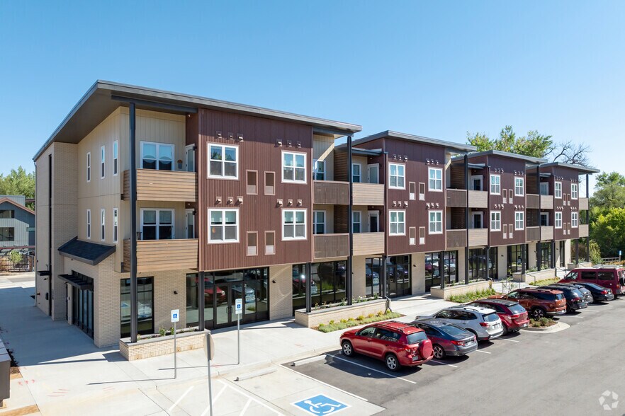 More Photos Of 5845 Arapahoe Ave, Boulder Apartments For Lease