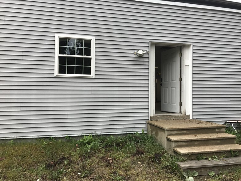 More Photos Of 57 Nashua St, Leominster Light Manufacturing For Lease