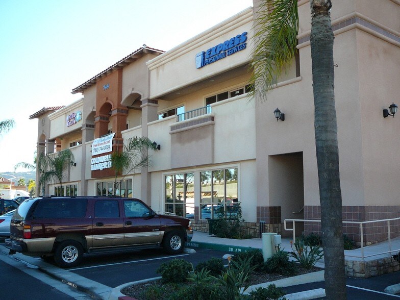 More Photos Of 670-696 W San Marcos Blvd, San Marcos Unknown For Lease