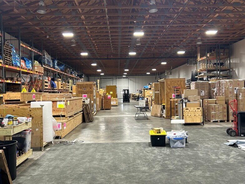 More Photos Of 302 Sam Ralston Rd, Lebanon Warehouse For Sale