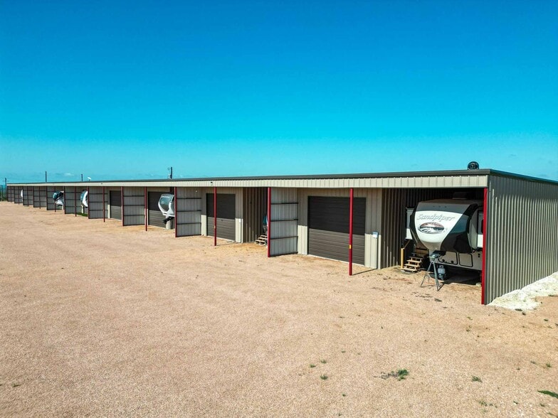 More Photos Of 1432 FM 1929, Voss Trailer Camper Park For Sale