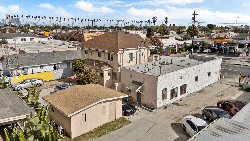 More Photos Of 4441 Avalon Blvd, Los Angeles Apartments For Sale